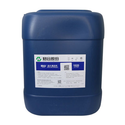 Bon prix Nettoyage informatique de gaufrette de silicium d'industrie avec bon dégraissant la représentation en ligne